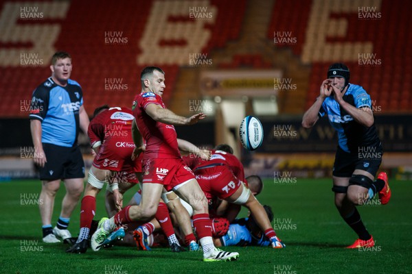 041123 - Scarlets v Cardiff Rugby - United Rugby Championship - Gareth Davies of Scarlets kicks the ball
