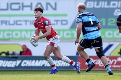 180426 - Scarlets v Cardiff Rugby - United Rugby Championship - Eddie James of Scarlets 