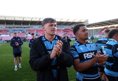 180426 - Scarlets v Cardiff Rugby - United Rugby Championship - Alex Mann and Ben Thomas of Cardiff at full time