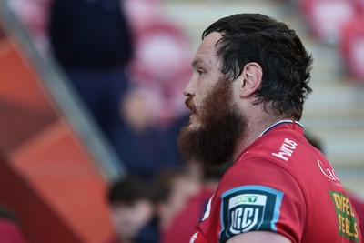 180426 - Scarlets v Cardiff Rugby - United Rugby Championship - Marnus Van Der Merwe of Scarlets at the final whistle