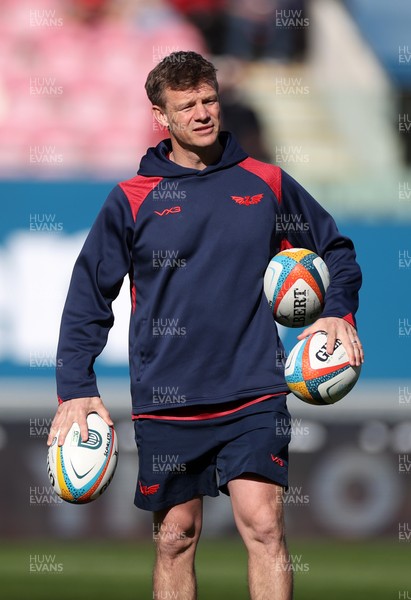 180426 - Scarlets v Cardiff Rugby - United Rugby Championship - Scarlets Head Coach Dwayne Peel 