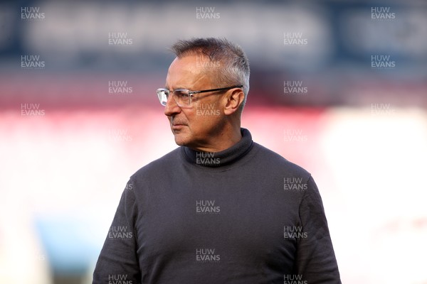 180426 - Scarlets v Cardiff Rugby - United Rugby Championship - Scarlets Director of Rugby Nigel Davies