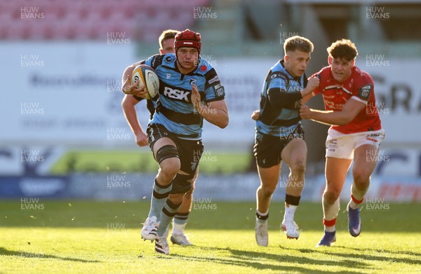 180426 - Scarlets v Cardiff Rugby - United Rugby Championship - James Botham of Cardiff 