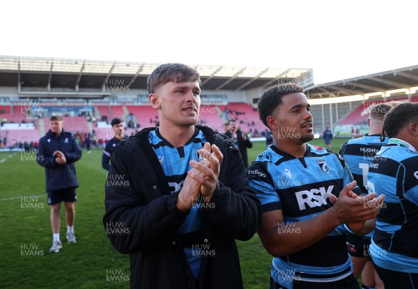 180426 - Scarlets v Cardiff Rugby - United Rugby Championship - Alex Mann and Ben Thomas of Cardiff at full time