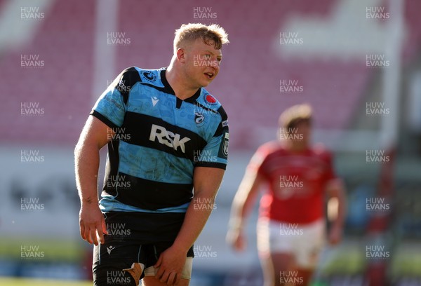 180426 - Scarlets v Cardiff Rugby - United Rugby Championship - Rhys Barratt of Cardiff 