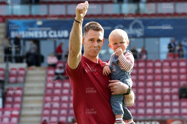 180426 - Scarlets v Cardiff Rugby - United Rugby Championship - Liam Williams walks on the field before kick off with his son