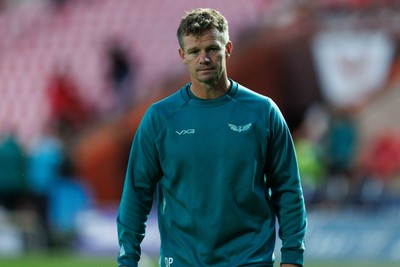 260926 - Scarlets v Cardiff Rugby - United Rugby Championship - Scarlets head coach Dwayne Peel before the match