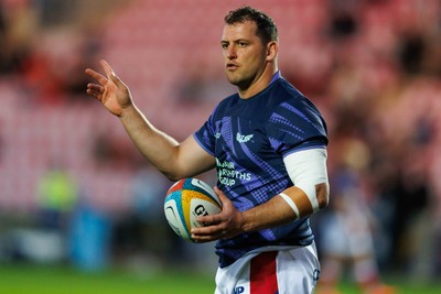 260926 - Scarlets v Cardiff Rugby - United Rugby Championship - Ryan Elias of Scarlets warms up ahead of the match