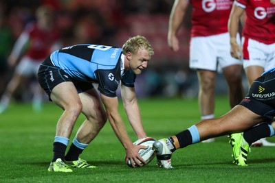260926 - Scarlets v Cardiff Rugby - United Rugby Championship - Johan Mulder of Cardiff