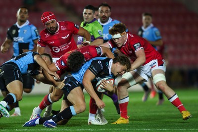260926 - Scarlets v Cardiff Rugby - United Rugby Championship - Jacob Beetham of Cardiff