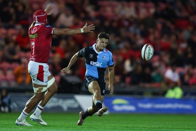260926 - Scarlets v Cardiff Rugby - United Rugby Championship - Callum Sheedy of Cardiff kicks the ball