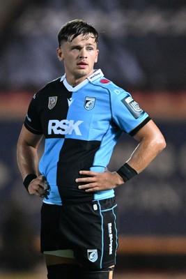 260926 - Scarlets v Cardiff Rugby - United Rugby Championship - Alex Mann of Cardiff Rugby