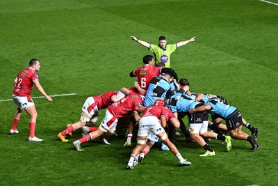 260926 - Scarlets v Cardiff Rugby - United Rugby Championship - A general view of play