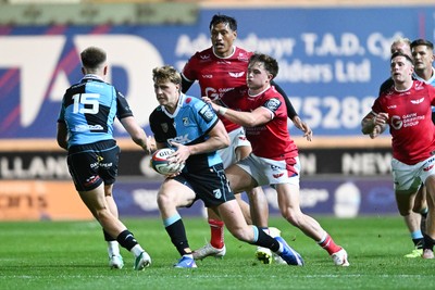 260926 - Scarlets v Cardiff Rugby - United Rugby Championship - Jacob Beetham of Cardiff Rugby catches the ball