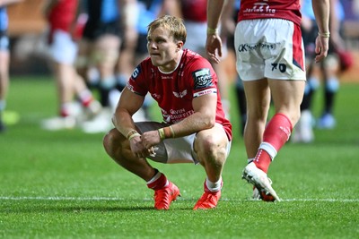 260926 - Scarlets v Cardiff Rugby - United Rugby Championship - Dejected  Blair Murray of Scarlets at full time