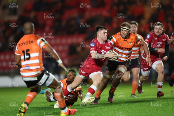130123 - Scarlets v Toyota Cheetahs, ECPR Challenge Cup - Joe Roberts of Scarlets charges for the try line