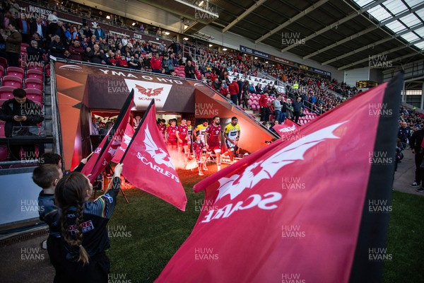 070423 - Scarlets v Clermont Auvergne - European Challenge Cup quarter-final - Josh Macleod of Scarlets leads the team out