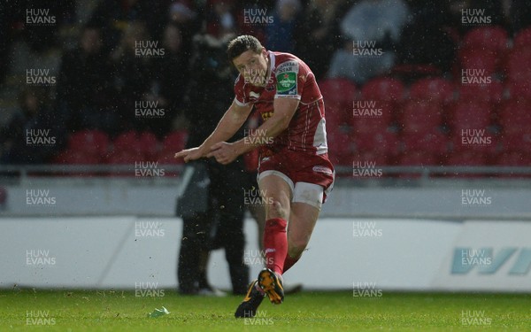 141213 - Scarlets v Clermont Auvergne - Heineken Cup -Rhys Priestland of Scarlets kicks at goal