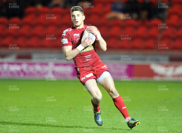 080213 - Scarlets v Connacht - Rabo Direct Pro12 -   Scarlets' Owen Williams 