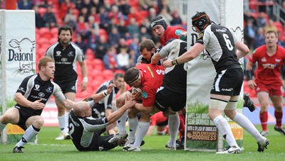 25.04.10 -  Scarlets v Connacht - Magners League - Rhys Thomas of Scarlets drives through to score try. 