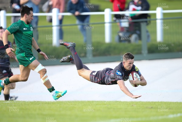 290918 - Scarlets A v Connacht Eagles, Celtic Cup, Carmarthen - Morgan Williams of Scarlets dives in to score his second try