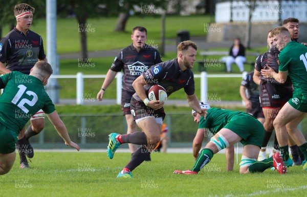290918 - Scarlets A v Connacht Eagles, Celtic Cup, Carmarthen - Steff Hughes of Scarlets races through to score try