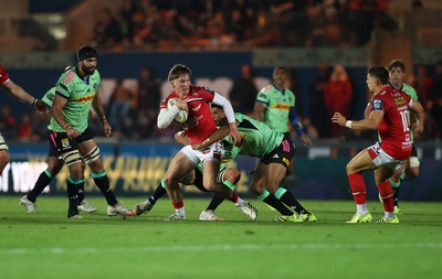 101025 - Scarlets v DHL Stormers - United Rugby Championship - Ellis Mee of Scarlets is tackled by Ruhan Nel of Stormers 