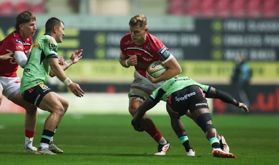 101025 - Scarlets v DHL Stormers, United Rugby Championship - Taine Plumtree of Scarlets takes on Seabelo Senatla of Stormers