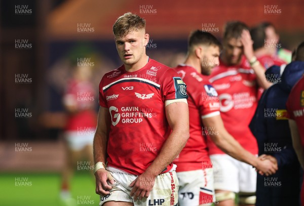 101025 - Scarlets v DHL Stormers, United Rugby Championship - Taine Plumtree of Scarlets at the end of the match