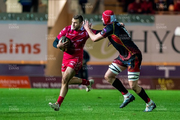 050119 - Scarlets v Dragons - Guinness PRO14 - Paul Asquith of Scarlets 