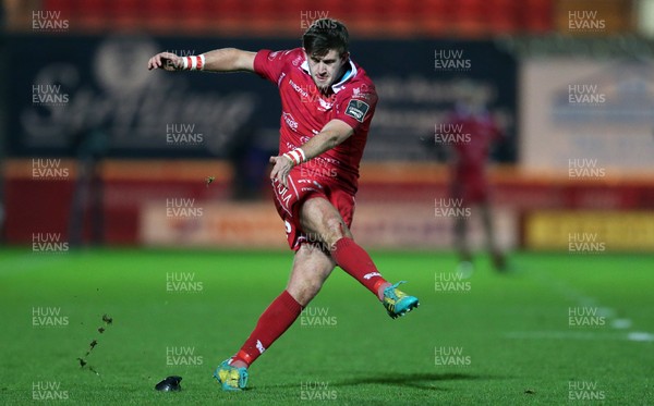 050119 - Scarlets v Dragons - Guinness PRO14 - Josh Lewis of Dragons kicks the conversion