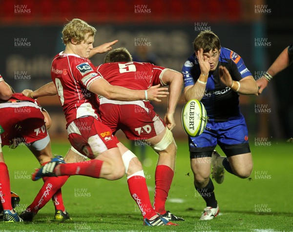 081113  - Scarlets v Newport Gwent Dragons - LV= Cup -  Wayne Evans of Newport Gwent Dragons clears the ball