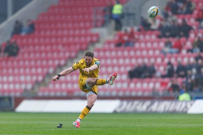 160526 - Scarlets v Dragons RFC - United Rugby Championship - Aaron Wainwright of Dragons