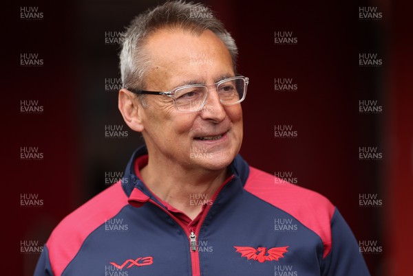 160526 - Scarlets v Dragons RFC, United Rugby Championship - Scarlets Interim Director of Rugby Nigel Davies