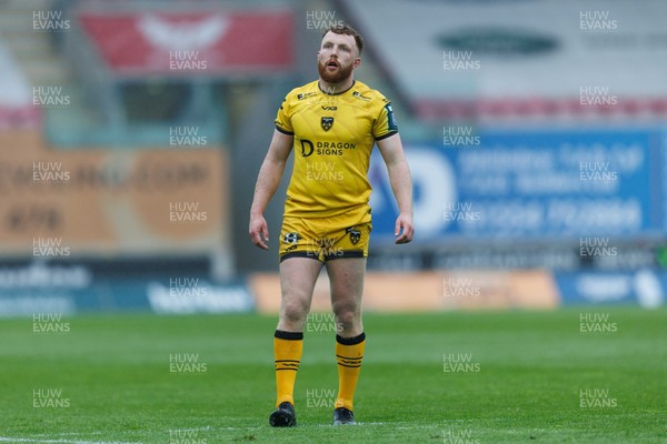 160526 - Scarlets v Dragons RFC - United Rugby Championship - Aneurin Owen of Dragons