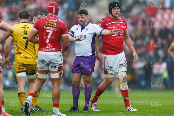 160526 - Scarlets v Dragons RFC - United Rugby Championship - Referee Ben Whitehouse
