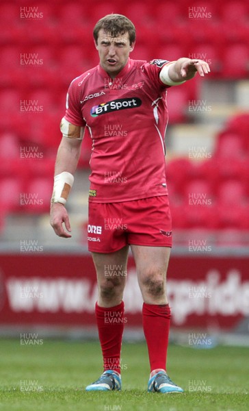 280315 - Scarlets v Edinburgh - Guinness PRO12 - Hadleigh Parkes of Scarlets