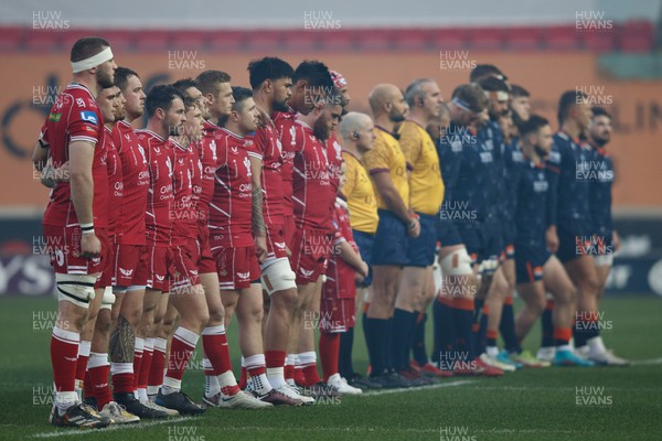 180223 - Scarlets v Edinburgh Rugby - United Rugby Championship - Players observe a minute's silence before the match