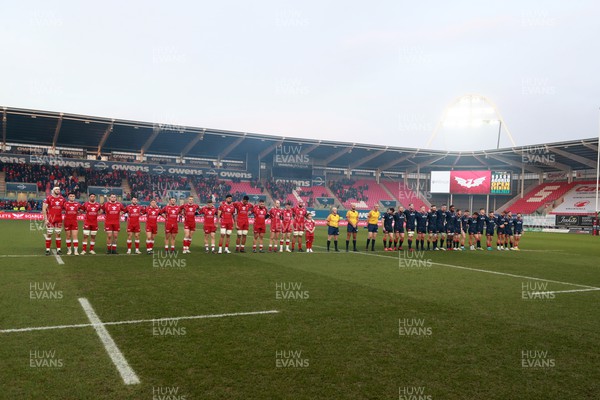 180223 - Scarlets v Edinburgh Rugby - United Rugby Championship - Both teams observe a minutes silence before kick off