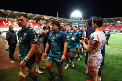 190124 - Scarlets v Edinburgh Rugby, EPCR Challenge Cup - Scarlets players leave the pitch at the end of the match