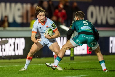 190124 - Scarlets v Edinburgh Rugby - EPCR Challenge Cup - Chris Dean of Edinburgh is tackled by Kieran Hardy of Scarlets