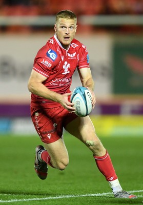 011021 - Scarlets v Emirates Lions - United Rugby Championship - Johnny McNicholl of Scarlets