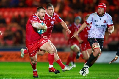 011021 - Scarlets v Emirates Lions - United Rugby Championship - Rob Evans of Scarlets on the attack