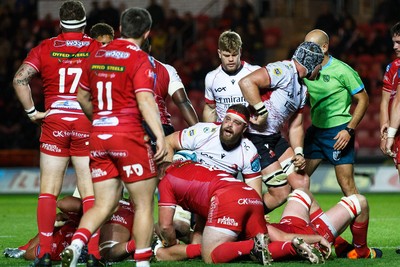 011021 - Scarlets v Emirates Lions - United Rugby Championship - Ruben Schoeman of Emirates Lions emerges after scoring a try