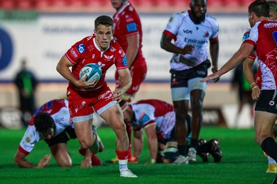 011021 - Scarlets v Emirates Lions - United Rugby Championship - Kieran Hardy of Scarlets makes a break