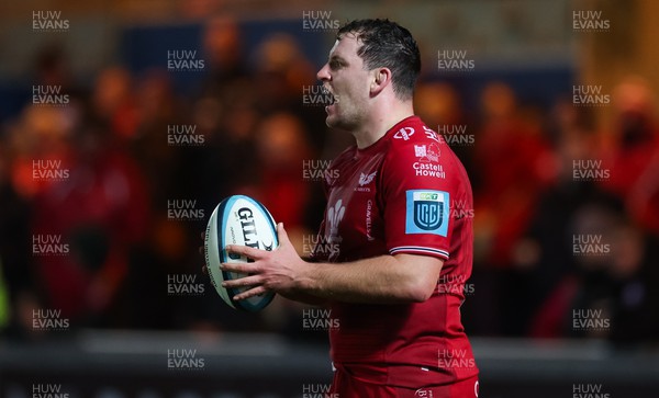 111123 - Scarlets v Emirates Lions, United Rugby Championship - Ryan Elias of Scarlets