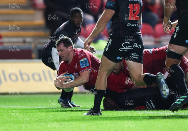 111123 - Scarlets v Emirates Lions, United Rugby Championship - Ryan Elias of Scarlets powers over to score try