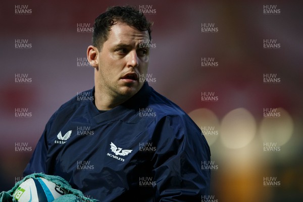 111123 - Scarlets v Emirates Lions - United Rugby Championship - Ryan Elias of Scarlets during the warm up