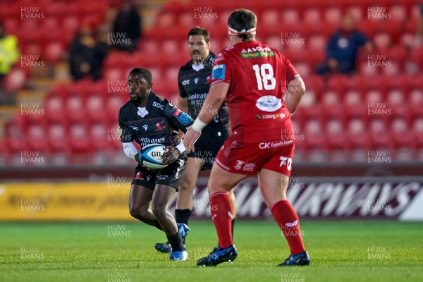 111123 - Scarlets v Emirates Lions - United Rugby Championship - Sanele Nohamba of Lions looks for a gap