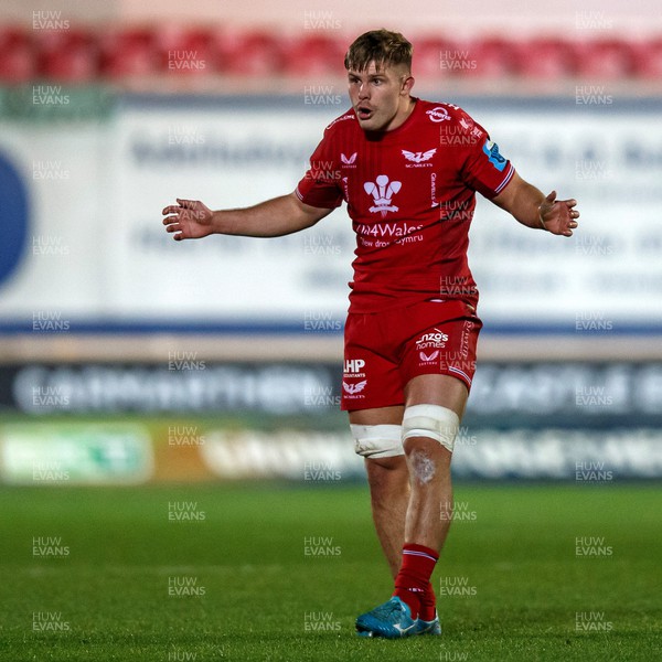 111123 - Scarlets v Emirates Lions - United Rugby Championship - Teddy Leatherbarrow of Scarlets